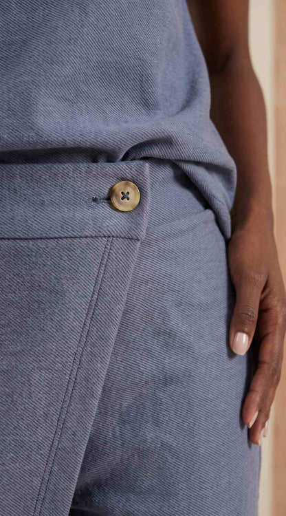 Calça Grazi Transpassada - Moletinho Jeans