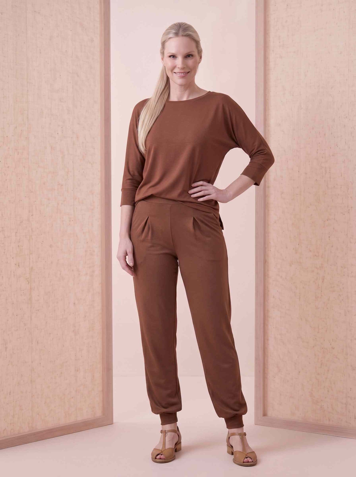 Calça Jasmin - Malha Efeito Cetim
