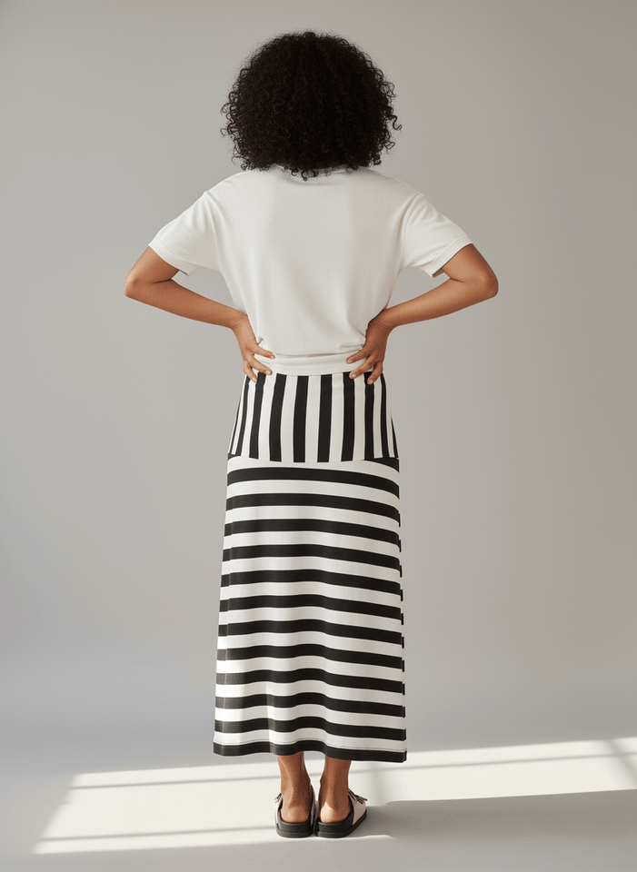 Saia Flavia Navy - Malha Viscolycra